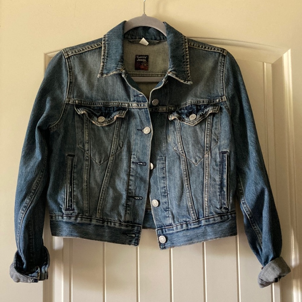 Levi's Classic Blue Jean Jacket for Women